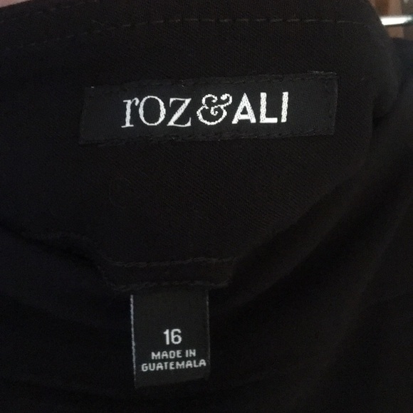 Blk, ankle length dress pant with sequin accent - Picture 6 of 6